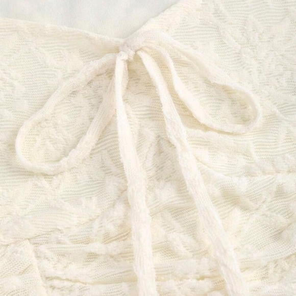 Women's Autumn/Winter Knit Jacquard French Romantic Minimalist Style T-Shirt - Picture 3 of 4